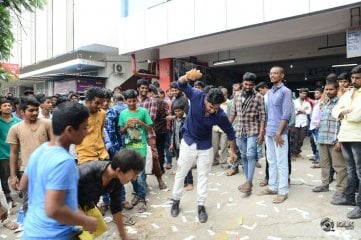 Jai Lava Kusa Movie Hungama at RTC X Roads